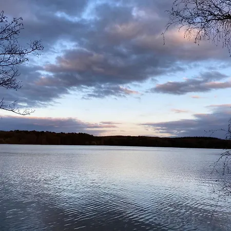 مكان تخييم De La Foret Seasonova