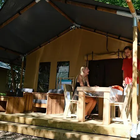 De La Foret Seasonova